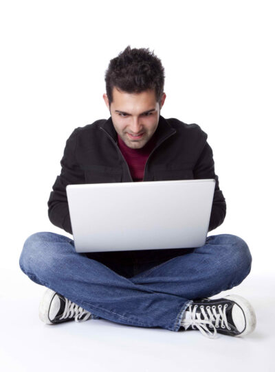 blogging on laptop, blogging, blogging for writers, blogs for writers